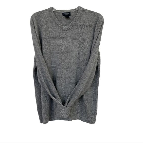 Dockers Gray V-neck Sweater Size M - Picture 1 of 7
